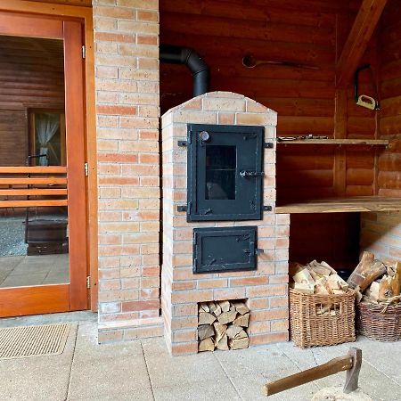 Platan Vendeghaz Villa Izvoare  Exteriör bild